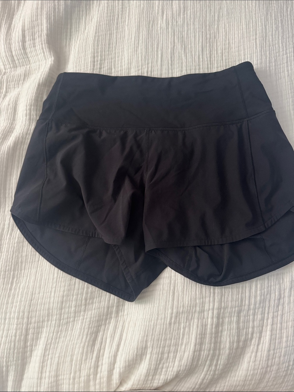 LULULEMON speed up hr short black size 6